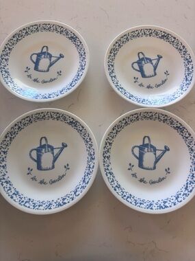 Corelle White Plate with Blue Garden Motif - Set Accent